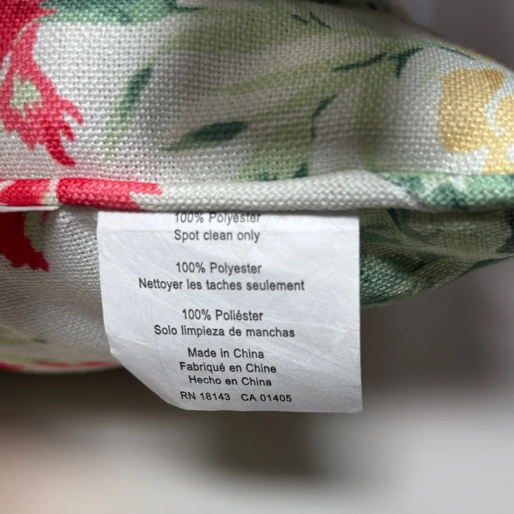 New‎ Lauren Ralph Lauren Indoor Outdoor Set of 2 Floral Print  Pillows